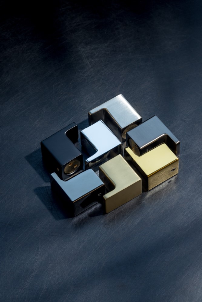 Крючок Qubic Black 10726-B