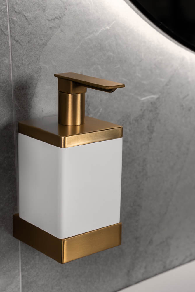 Диспенсер настенный Qubic Matt Gold 10727-MG