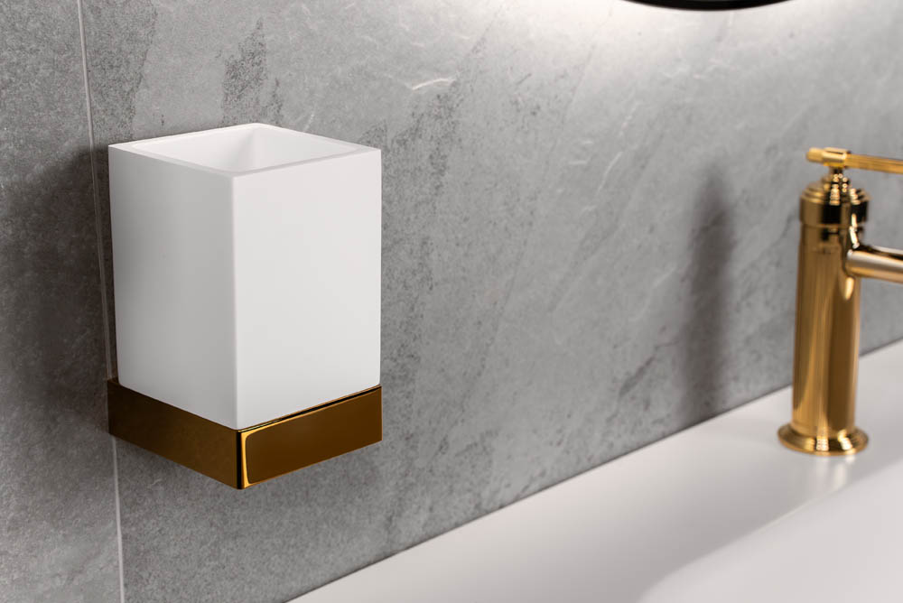 Стакан настенный Qubic Gold 10724-G