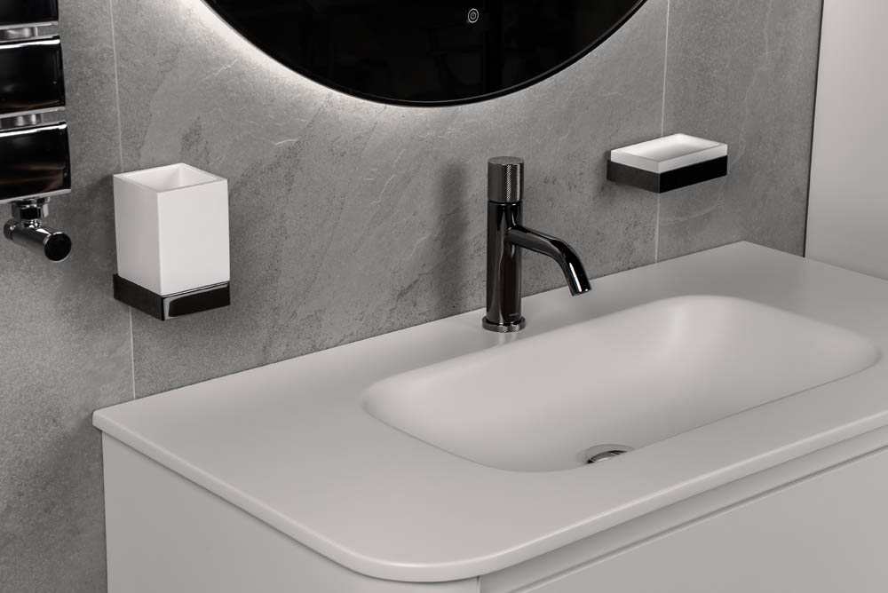 Стакан настенный Qubic Shine Gun Metal 10724-SGM